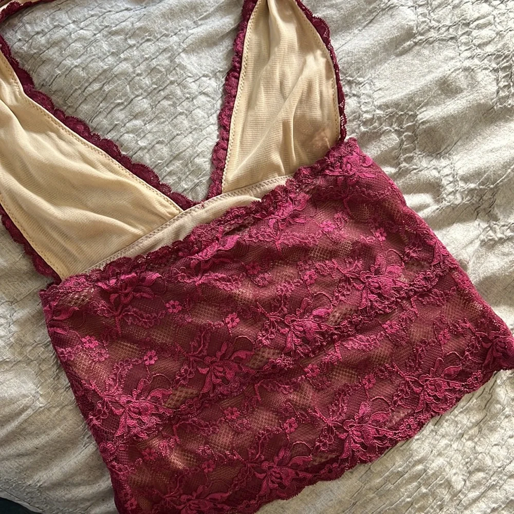S wine colored deep V lace halter like new - Picture 8 of 9